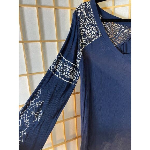 Francesca's Miami Med Boho Blouse - Picture 4 of 16